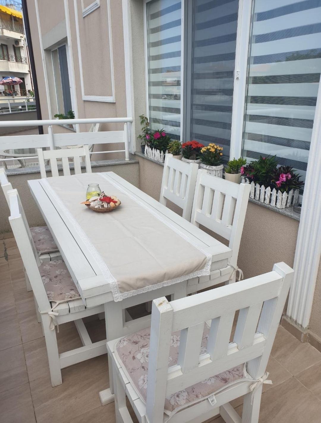 Апартаменти Кастро/Castro Apartments Tsarevo Exterior photo